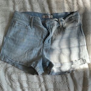 Light Wash Denim Hollister High Rise Jean Shorts